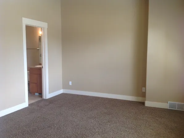 163 W Barry Links Way, South Salt Lake, UT 84115