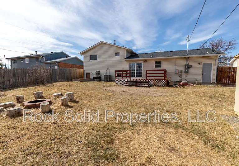 4709 Windmill Rd — Photo 24
