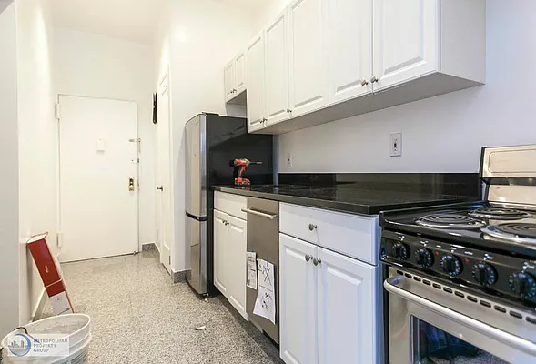 Rented by Metropolitan Property Group | media 42