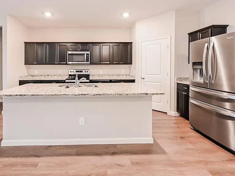 10080 Pappas Dr — Photo 6