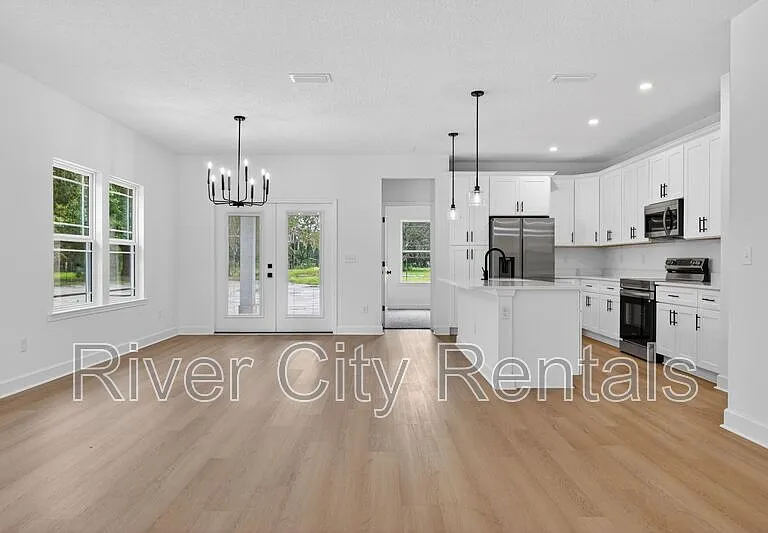 9281 Dolphin St — Photo 3