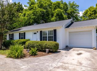927 Grandview Dr, Maryville, TN 37803