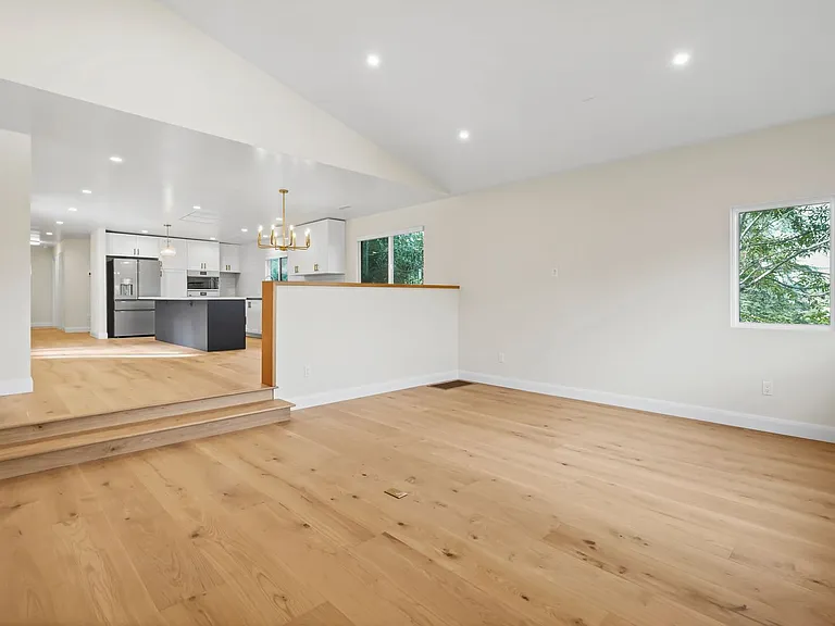 4762 E Charters Ave — Photo 12