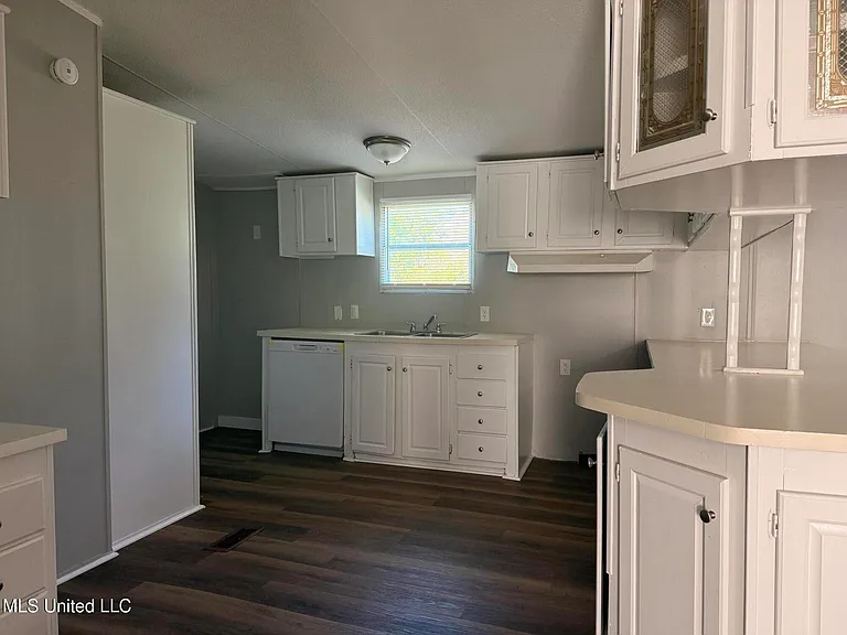 103 Cedar Ridge Blvd — Photo 6