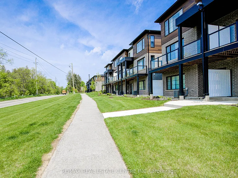 350 River Rd #7 — Photo 42