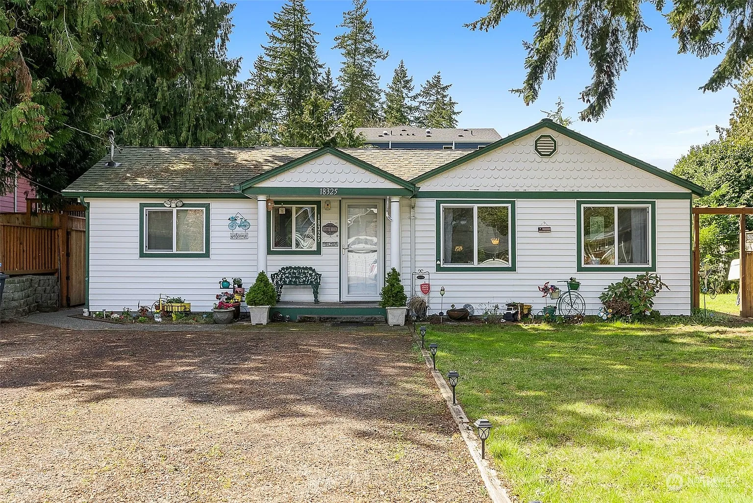 18325 2nd Avenue NE photo 1
