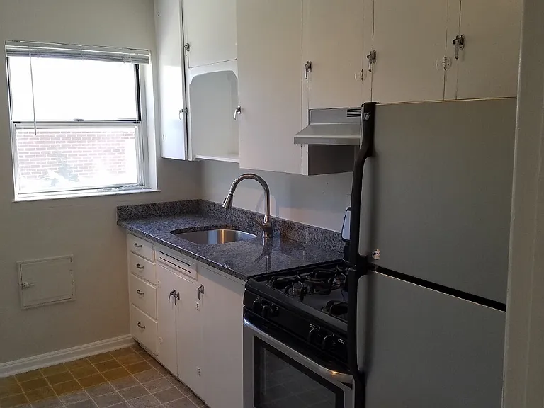 1408 N Jersey St — Photo 49