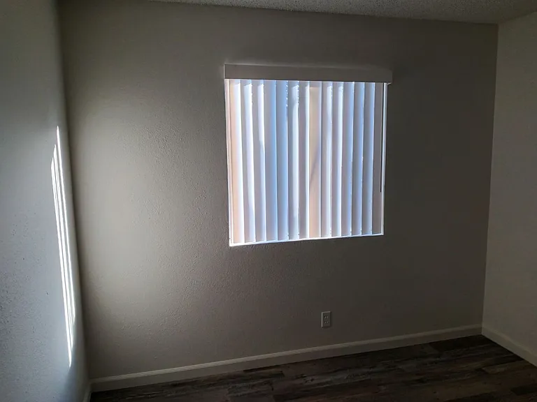 Princeton Place Apartments — Photo 27