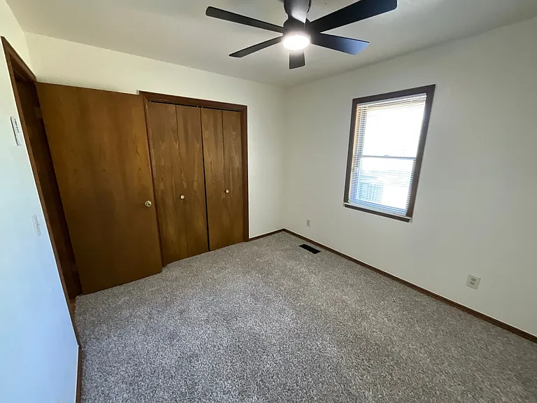 2750 N Midwest Blvd — Photo 18