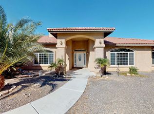 9425 Bella Vista Rd, Apple Valley, CA 92308