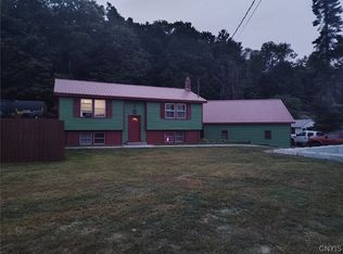 3125 Canal St, Pt Leyden, NY 13433