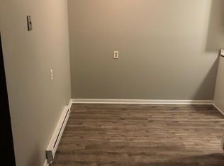 1001 W North St APT 8, Bradley, IL