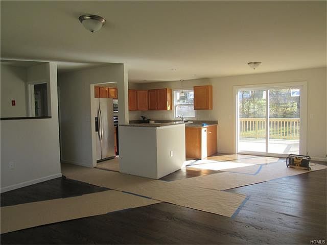 1st image of 7 Sylvester Ct