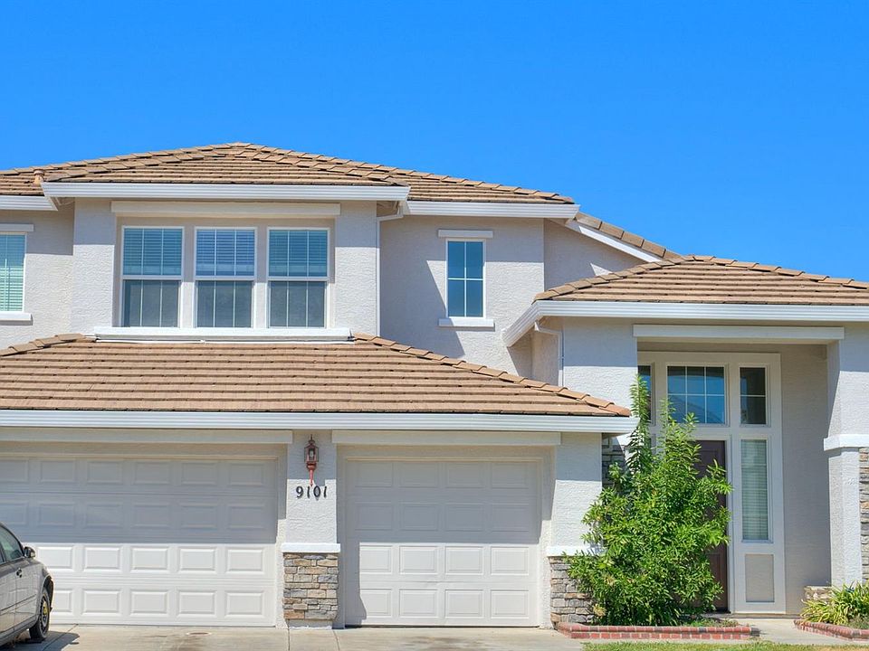 1st image of 9101 Four Seasons Dr