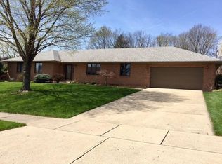512 Tara Oaks Dr, Middletown, OH