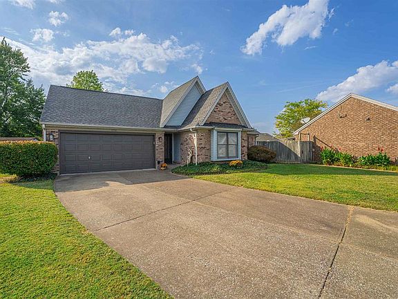 2nd image of 4554 Cove Point