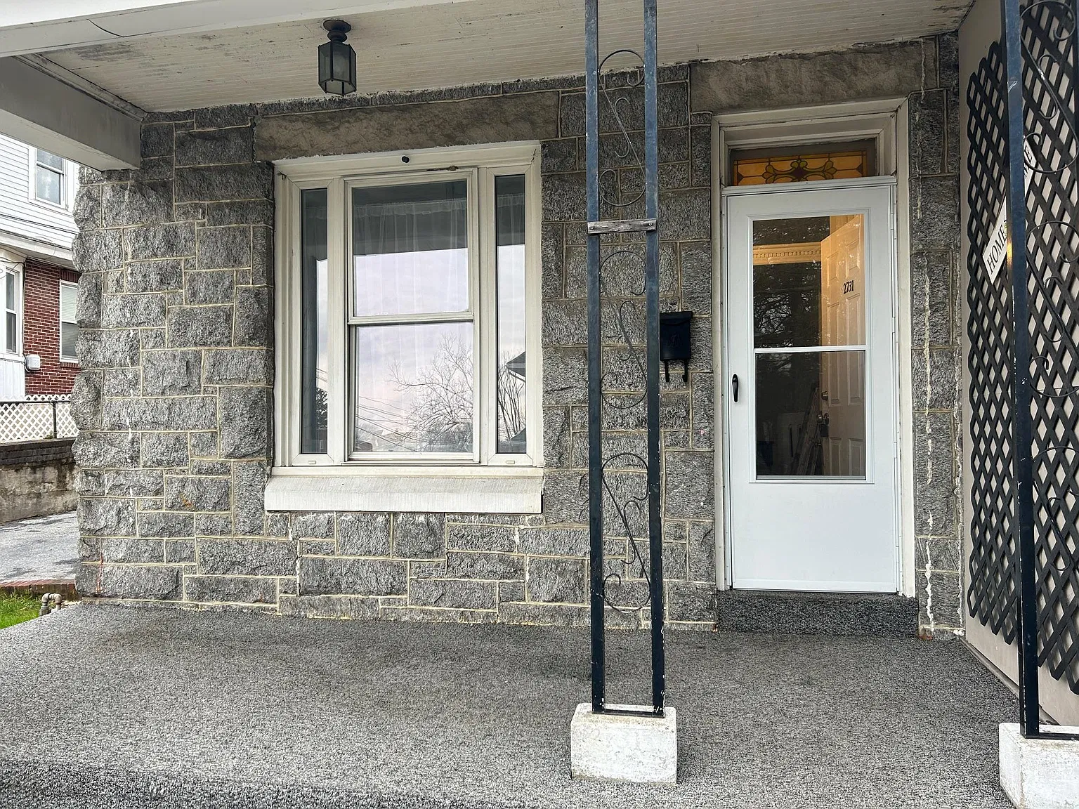 4 bed, $1,850 — Photo 2