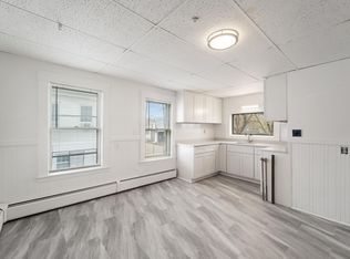 31 Whitehall Rd #2, Amesbury, MA 01913