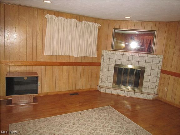 2nd image of 5971 Northview Dr