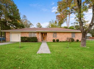 511 E Hanson St, Cleveland, TX 77327