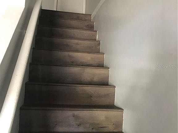 3rd image of 204 Eden Ln APT C