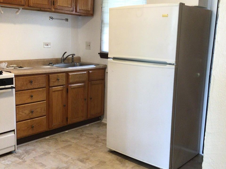 2nd image of 336 W 115th St #2