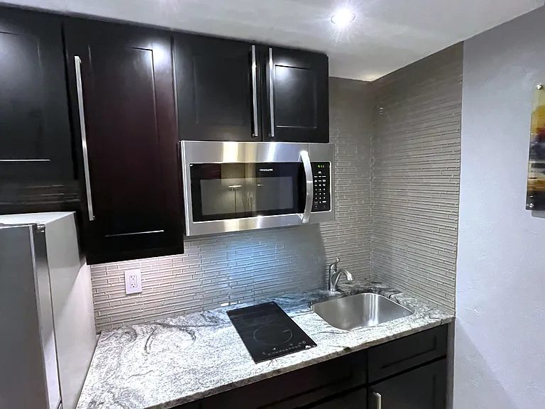 236 N Keech St #S — Photo 8