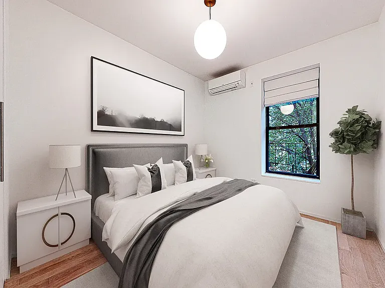 231 N Henry St #2R — Photo 8