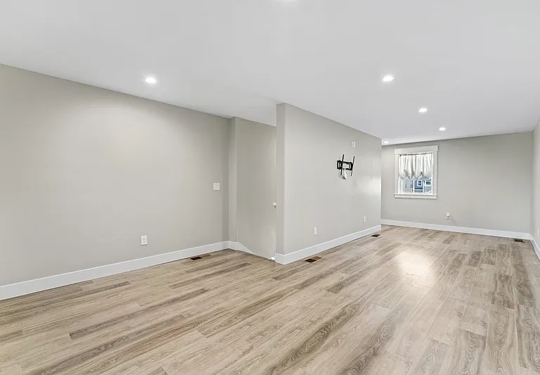 12567 W Nabesna St — Photo 25