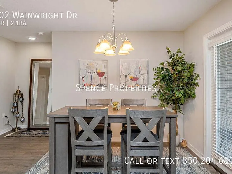 202 Wainwright Dr — Photo 14