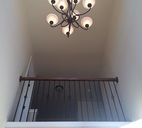 3rd image of 119 Park Pt