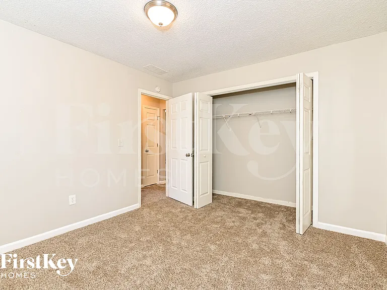 35 Park Place Dr — Photo 11