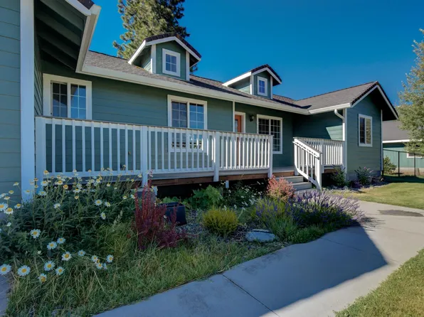 1135 Quail Meadow Dr, Mount Shasta, CA 96067