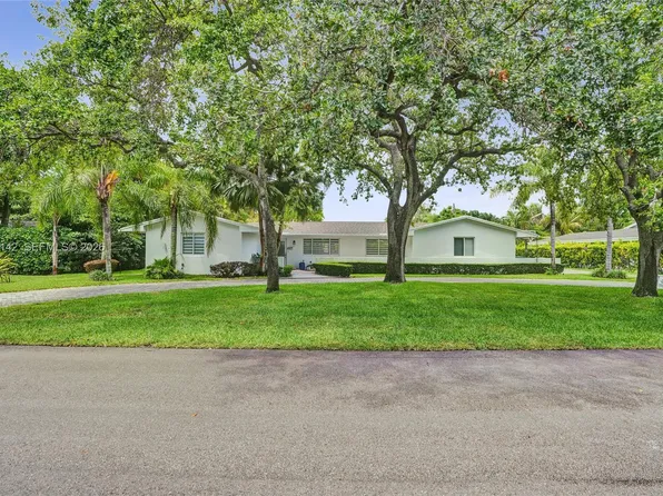 13820 SW 73rd Ave, Palmetto Bay, FL 33158