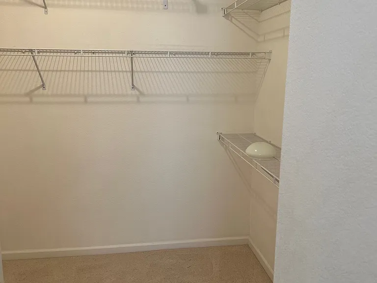 131 Clover Springs Dr — Photo 11