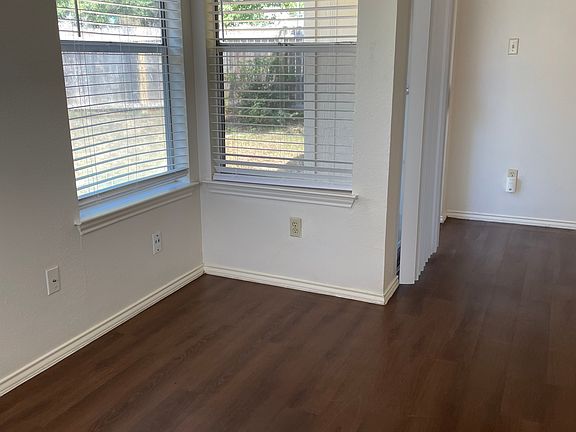 5th image of 6018 Richard Carlton Blvd