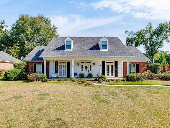 2nd image of 3267 Deborah Dr