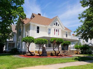 214 E Clark St, Champaign, IL 61820