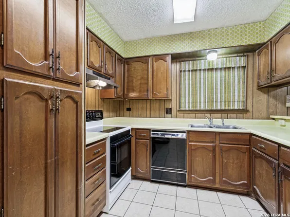 7331 Crownpiece, San Antonio, TX 78240