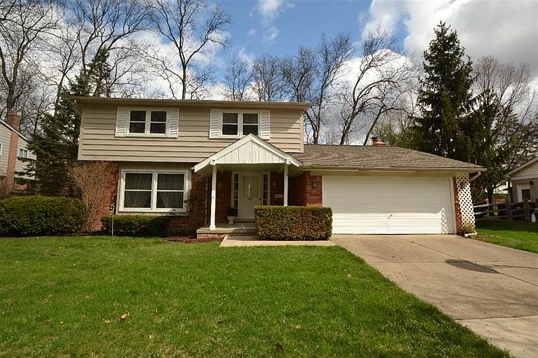 1st image of 3707 Middleton Dr