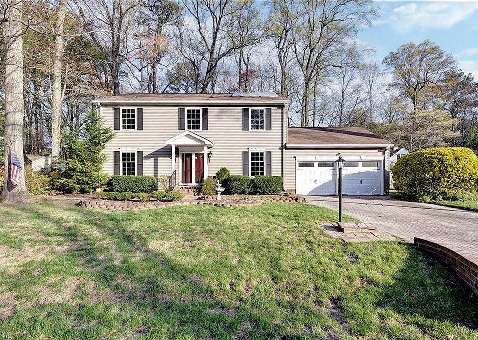 1st image of 111 Lakeview Dr