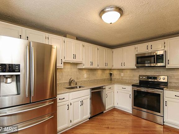 2nd image of 6630 Briarleigh Way