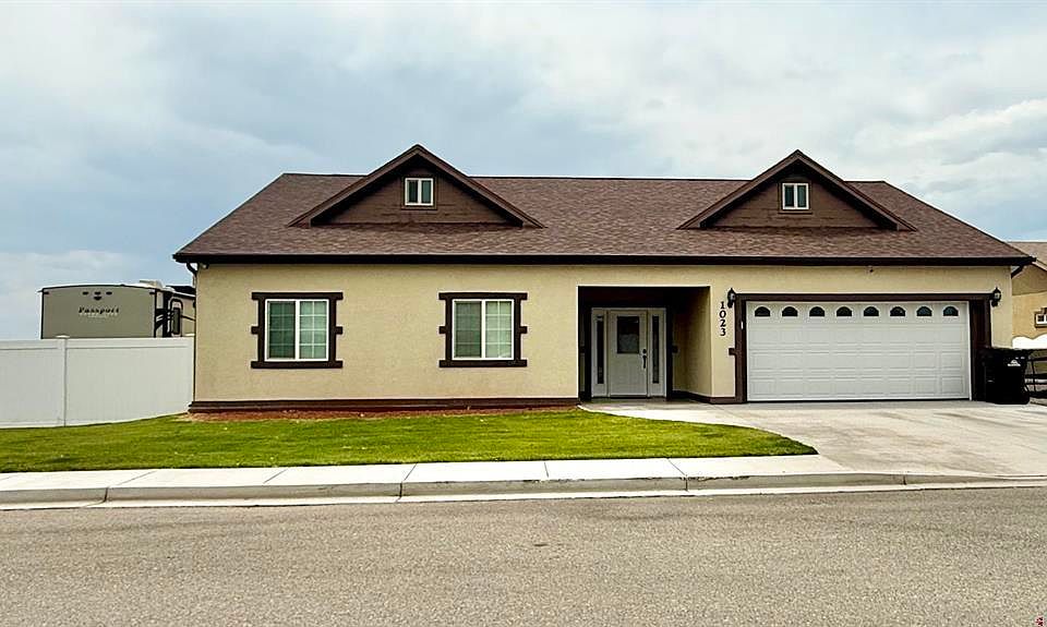 1st image of 1023 Seco Place