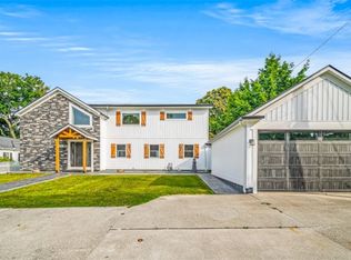 4437 Shore Dr, Ashtabula, OH 44004