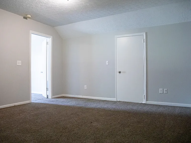 730 Willow Trace Dr — Photo 7
