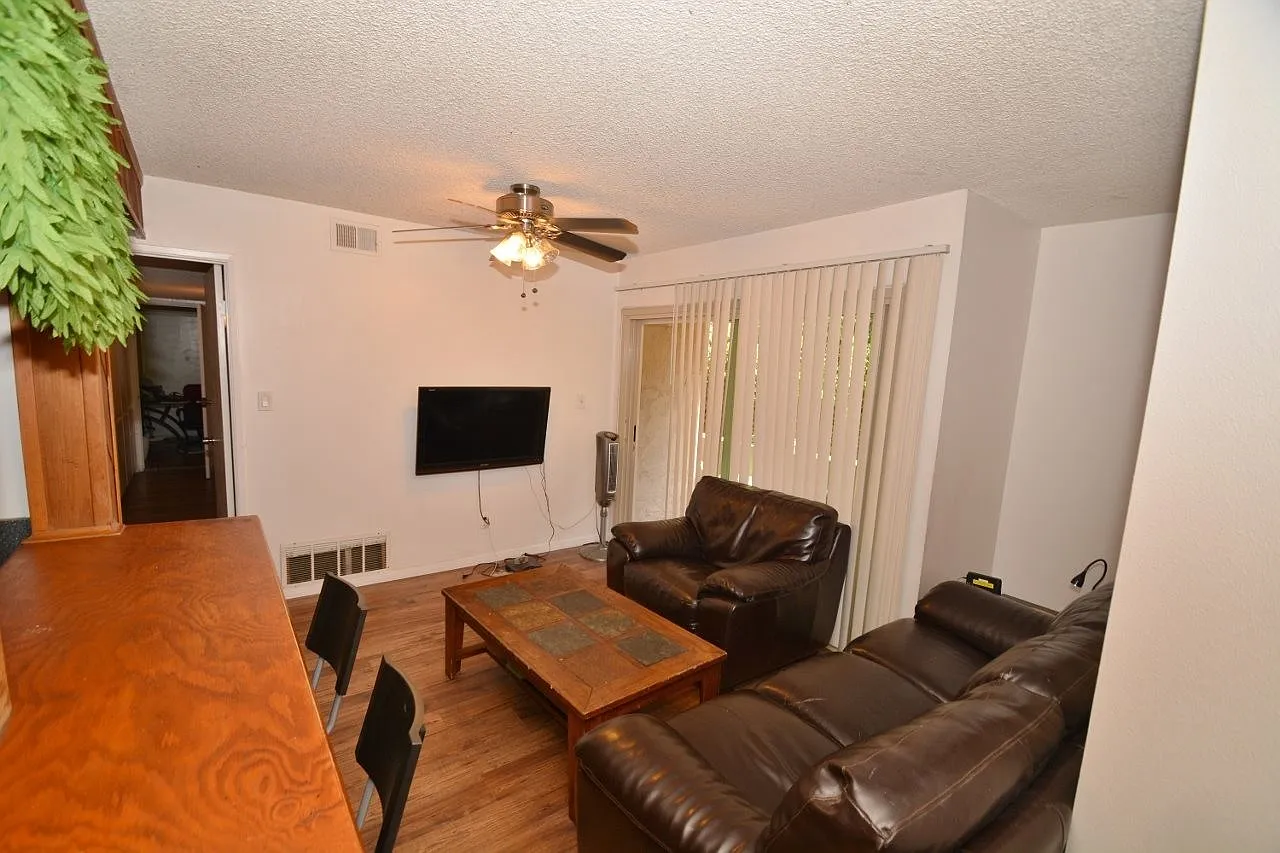 6851 Alvarado Road #16 — Photo 4