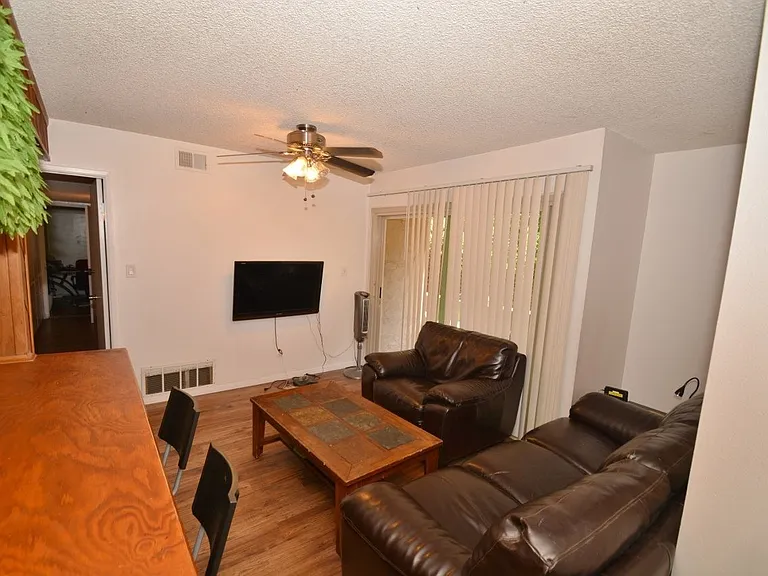 6851 Alvarado Rd #16 — Photo 4