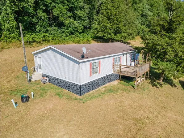 745 Dille Run Rd, Prosperity, PA 15329