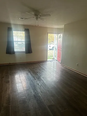 426 W Cherry St #426 — Photo 6