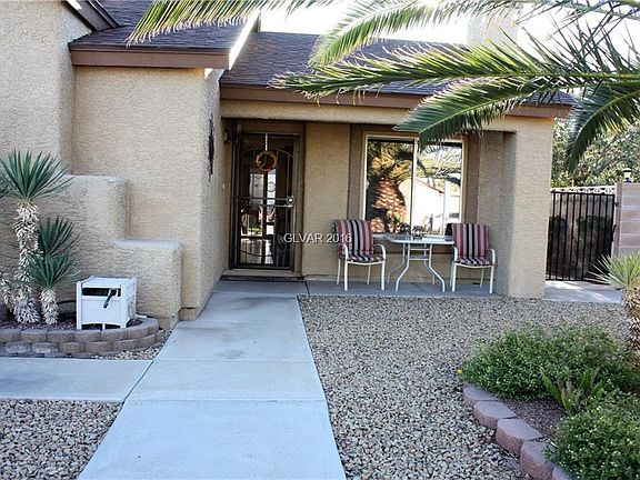 4th image of 844 Bergamont Dr